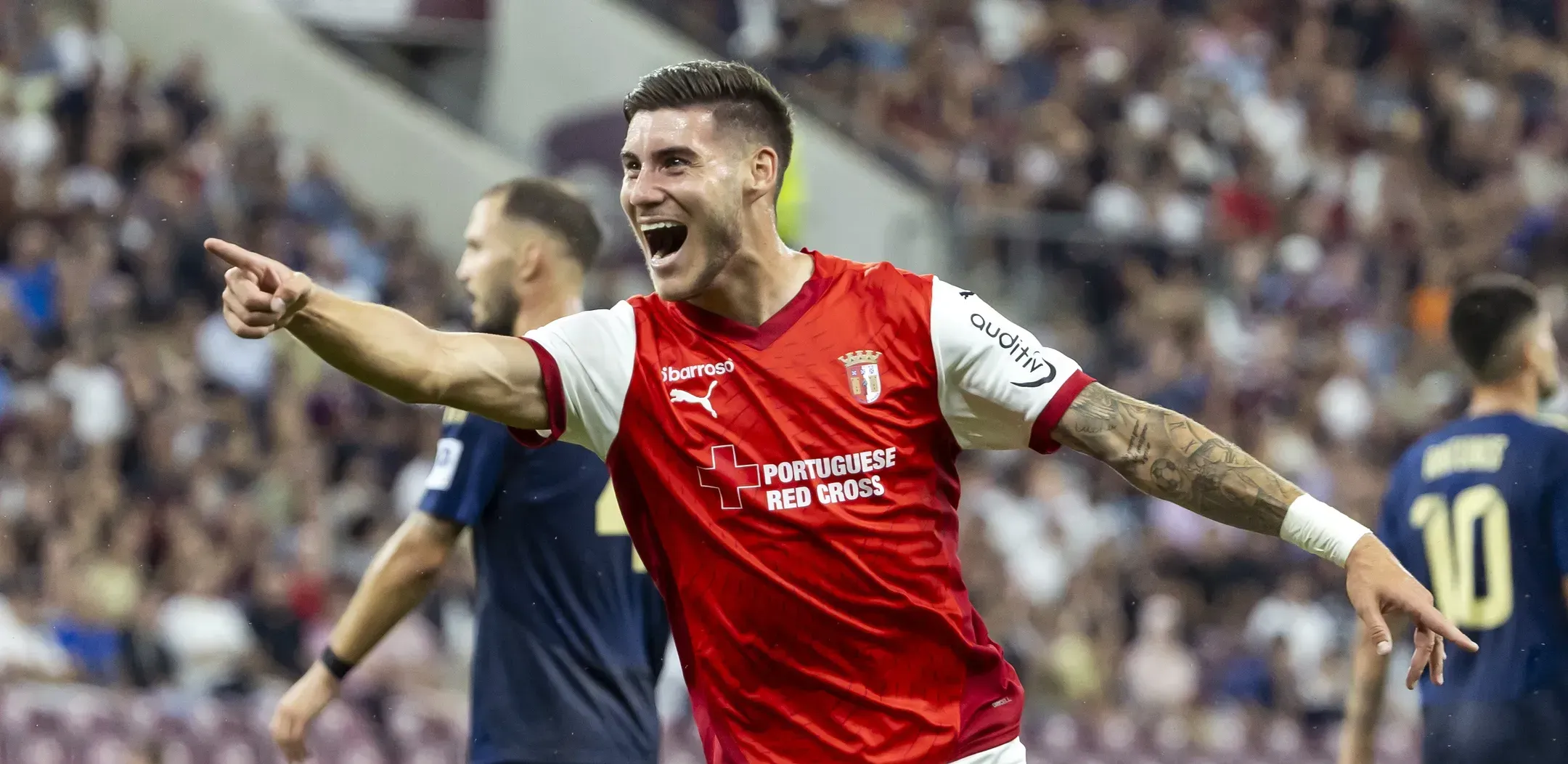 Ex-SC Braga é grande novidade na Campeã do Mundo